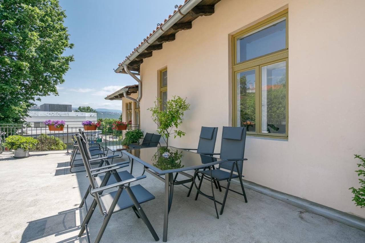 Zora Apartament