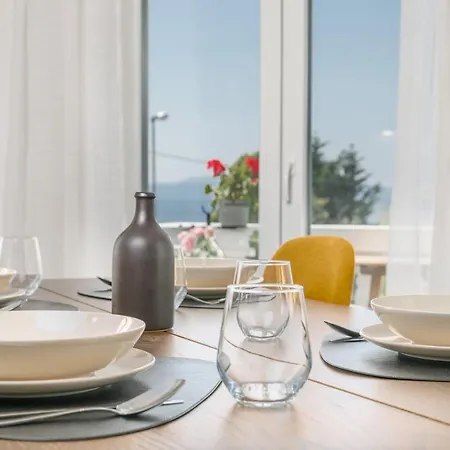 Apartment Zora Opatija Exterior photo